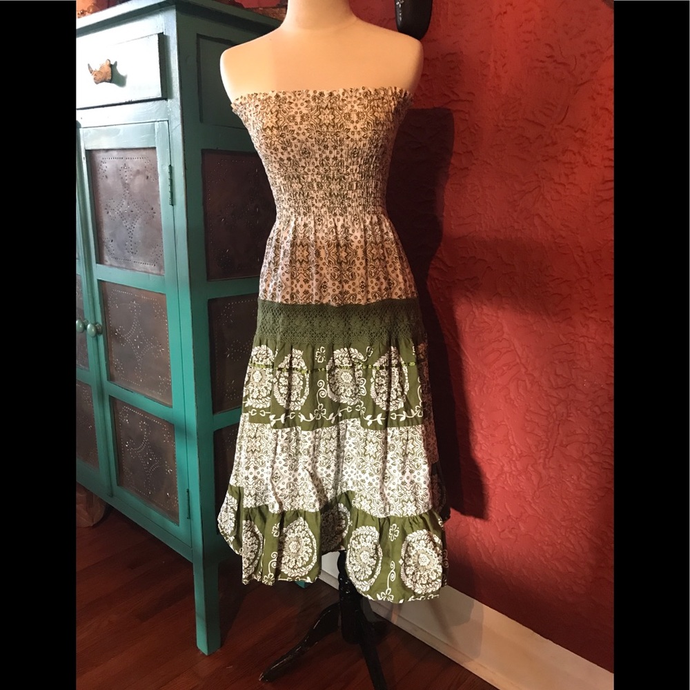 ⭐️SOLD⭐️ Boho Green Dress